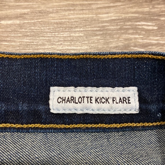 LUCKY BRAND MADE IN U.S. OF A. CHARLOTTE KICK FLARE JEANS SIZE 2/26 - Picture 4 of 11
